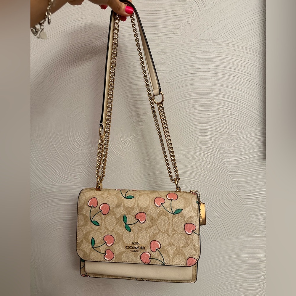 Coach cherry sig klare crossbody